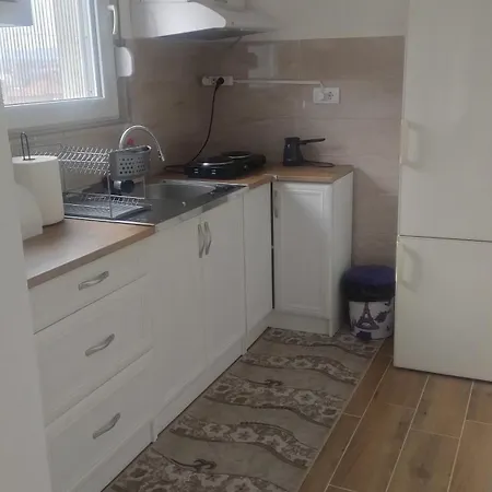 Ivana アパート ソコバニャ